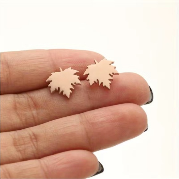 Autumn Leaf Earrings - Picture 3 of 6